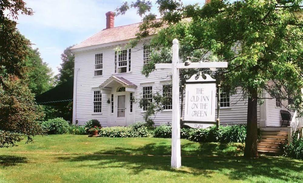 فندق ذي أولد إن أون ذا جرين New Marlborough المظهر الخارجي الصورة